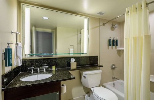 Northeast Park Hill Hotel | DoubleTree by Hilton Hotel Denver