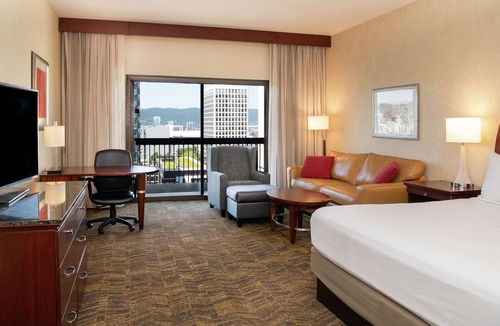 Lloyd District Hotel | DoubleTree by Hilton Hotel Portland