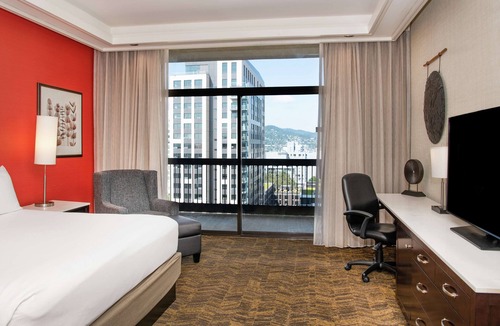 Lloyd District Hotel | DoubleTree by Hilton Hotel Portland