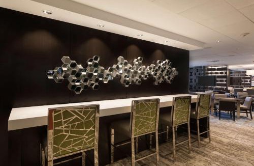 Uptown Hotel | DoubleTree by Hilton Hotel & Suites Houston by the Galleria