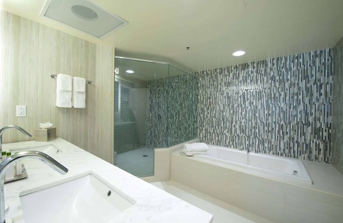 Binghamton Hotel | DoubleTree by Hilton Hotel Binghamton