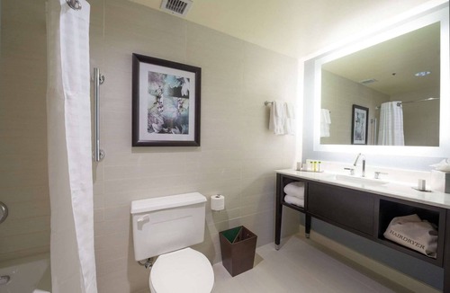 Binghamton Hotel | DoubleTree by Hilton Hotel Binghamton