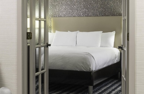 Talleyville Hotel | DoubleTree by Hilton Hotel Wilmington