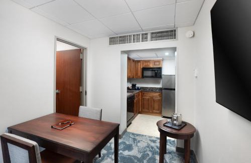 Texas Medical Center Hotel | DoubleTree by Hilton Houston Medical Center Hotel & Suites