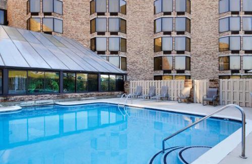 Johnson City Hotel | DoubleTree by Hilton Johnson City