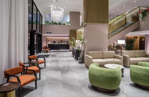 Western Division Hotel | DoubleTree by Hilton Laredo