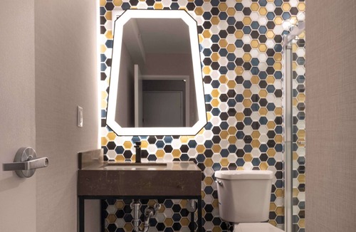 Livermore Hotel | DoubleTree by Hilton Livermore, CA