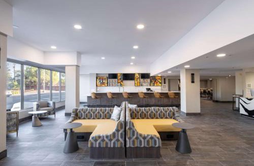 Livermore Hotel | DoubleTree by Hilton Livermore, CA