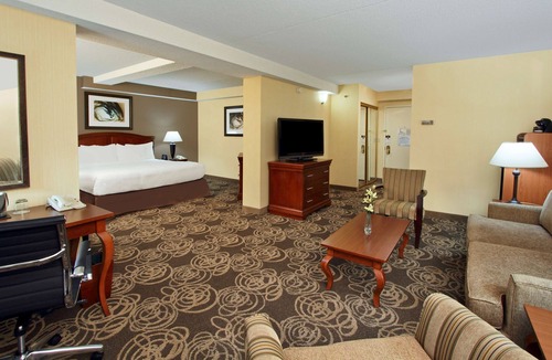 Mahwah Hotel | DoubleTree by Hilton Mahwah