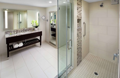 Downtown Hotel | DoubleTree by Hilton Manchester Downtown