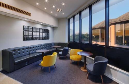 Broadheath Hotel | DoubleTree by Hilton Manchester Airport