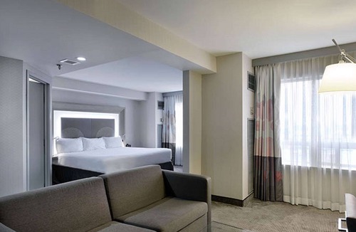 Downtown Ottawa Hotel | DoubleTree by Hilton Ottawa Downtown