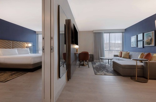 Palmdale Hotel | DoubleTree by Hilton Palmdale, CA