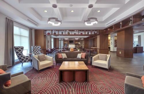 Southwest Raleigh Hotel | DoubleTree by Hilton Raleigh-Cary