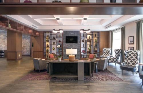 Southwest Raleigh Hotel | DoubleTree by Hilton Raleigh-Cary