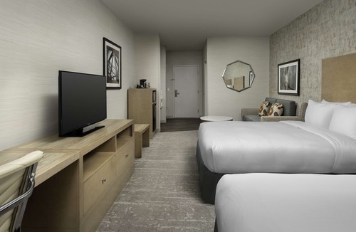 Salem Hotel | Doubletree by Hilton Salem