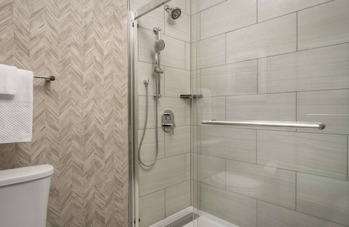 Salem Hotel | Doubletree by Hilton Salem