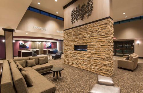 Seward Place Hotel | DoubleTree by Hilton Schenectady