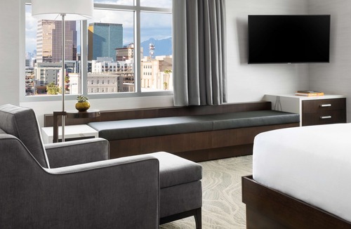 Downtown Tucson Hotel | DoubleTree by Hilton Tucson Downtown Convention Center