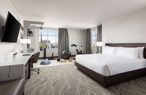 Downtown Tucson Hotel | DoubleTree by Hilton Tucson Downtown Convention Center