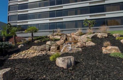 Winston - Salem Hotel | DoubleTree by Hilton Winston Salem - University, NC