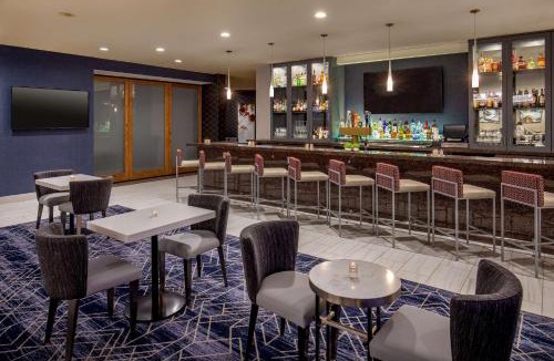 Gaithersburg Hotel | DoubleTree by Hilton Washington DC North/Gaithersburg