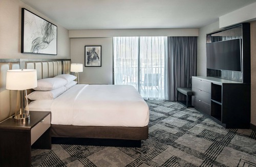 Gaithersburg Hotel | DoubleTree by Hilton Washington DC North/Gaithersburg