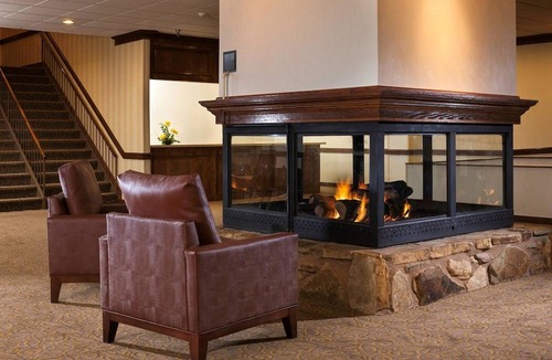 Williamsburg Hotel | DoubleTree by Hilton Williamsburg