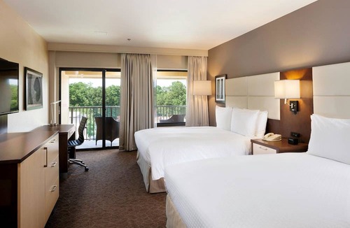 Williamsburg Hotel | DoubleTree by Hilton Williamsburg