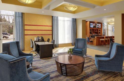 Sandston Hotel | DoubleTree Richmond Airport