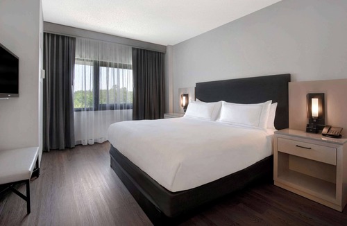 Durham Hotel | DoubleTree Suites by Hilton Raleigh - Durham