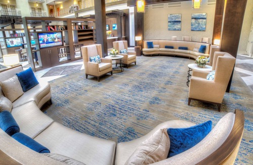 Atlanta Hotel | Doubletree Suites by Hilton at The Battery Atlanta