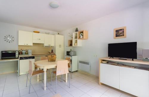 Azille Apartment | Douceur de Jouarres - Avec piscine