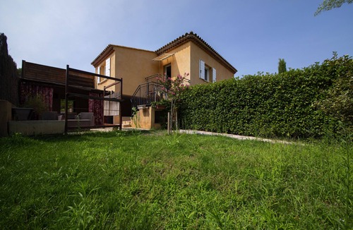 Bras Villa | Douceur de Provence Verte