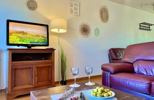 Ramonville-Saint-Agne Apartment | " Douceur Jasmin " Balcon - 7 pers - Wifi - TV