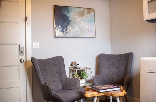 McMinnville Apartment | Douglas on Third