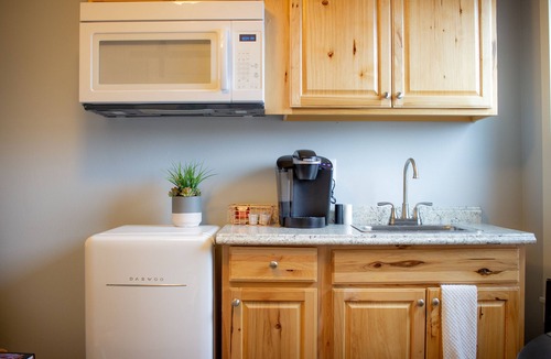 McMinnville Apartment | Douglas on Third