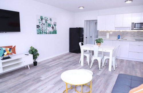 West Little Havana Apartment | Douglas Rd Apartments