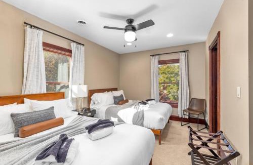 Douglas House | Douglas Retreat