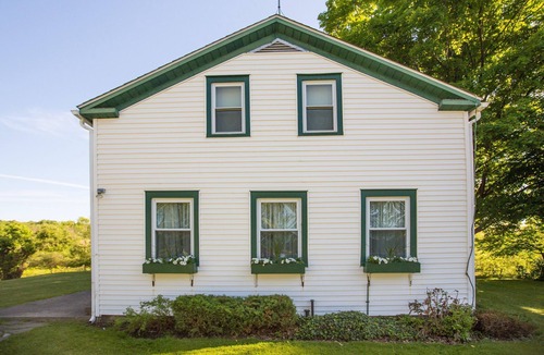 Pulaski Cabin | Douglaston Salmon Run - Mud Creek Lodgen