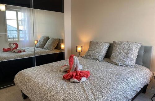 Serris Apartment | Douillet By Dream Apartments