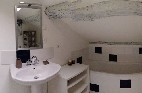 Douville Bed & Breakfast | Douvilla