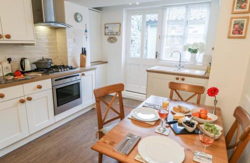 Pickering House | Dove Cottage