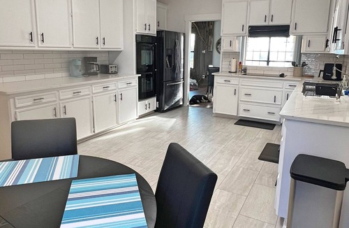 Bellville Other | Dove Haus @ the Double Diamond Ranch- Sleeps 10 Just 13 Minutes from Bellville