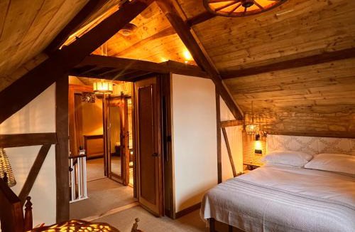 Churchill Apartment | Dovecote Cotswold Cottages