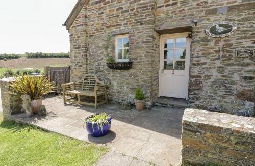 Gorran House | Dovecote