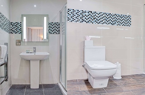 Stonnall Hotel | Dovecote Hotel