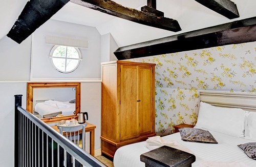 Stonnall Hotel | Dovecote Hotel