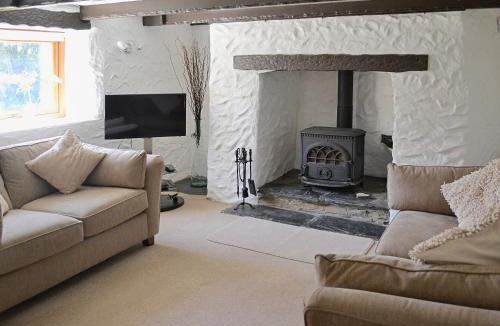 Truro House | Dover Row Cottage