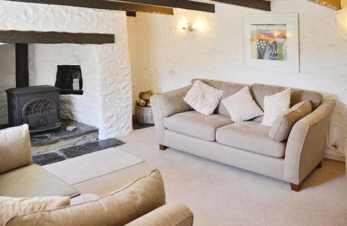Truro House | Dover Row Cottage